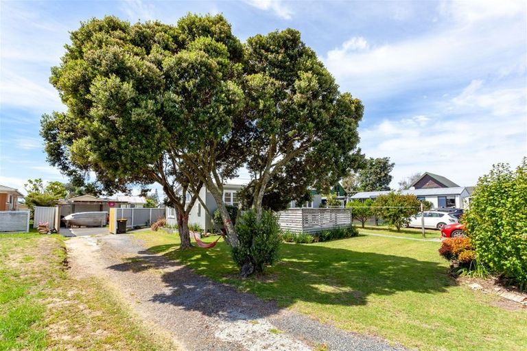 Photo of property in 114a Tui Road, Whangamata, 3620