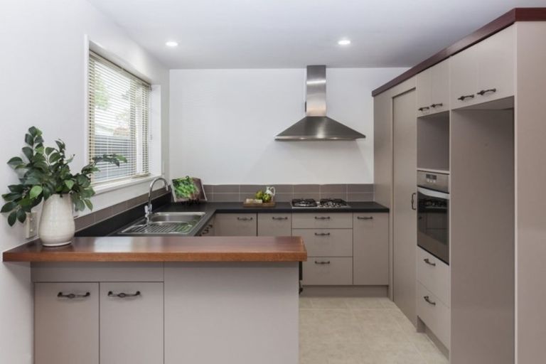 Photo of property in 28 Clissold Street, Merivale, Christchurch, 8014