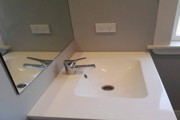 Photo of property in 16 Bell Street, Hamilton East, Hamilton, 3216