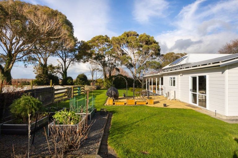 Photo of property in 140 Leen Road, Rongotea, Palmerston North, 4473