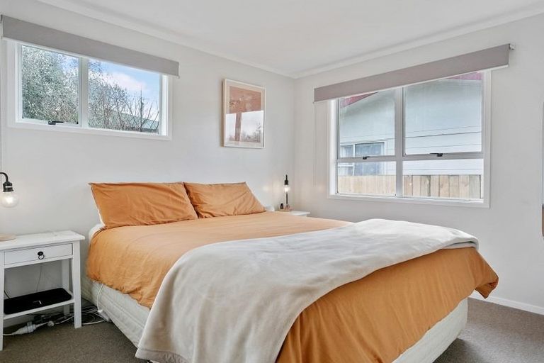 Photo of property in 7a Carlyle Street, Leamington, Cambridge, 3432