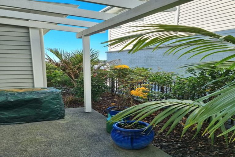 Photo of property in 16 Plantation Terrace, Orewa, 0931