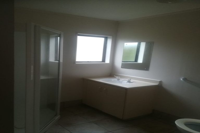 Photo of property in 74 Silverdale Road, Silverdale, Hamilton, 3216