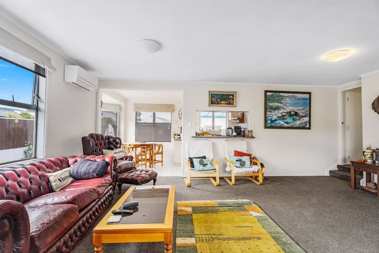 Photo of property in 118 Aberdeen Place, Whangamata, 3620