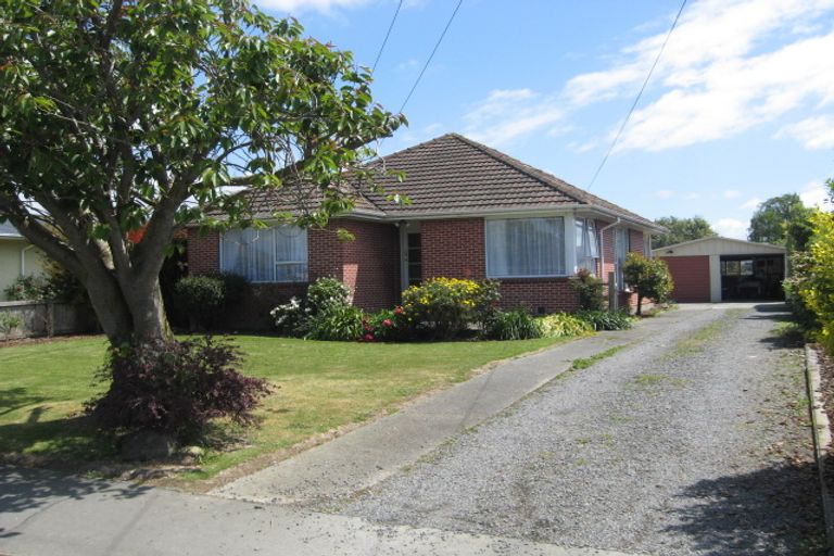 Photo of property in 39 Brockham Street, Casebrook, Christchurch, 8051