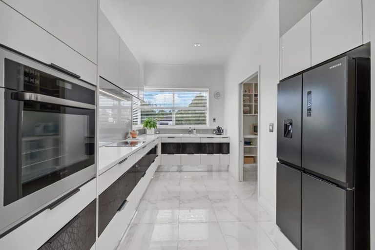 Photo of property in 11 Frisby Drive, West Melton, 7618