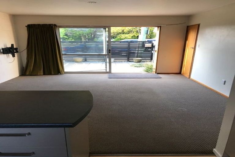 Photo of property in 2/14 Church Square, Addington, Christchurch, 8024