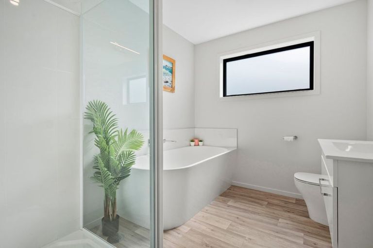 Photo of property in Northlake, 27 Malvern Road, Wanaka, 9305