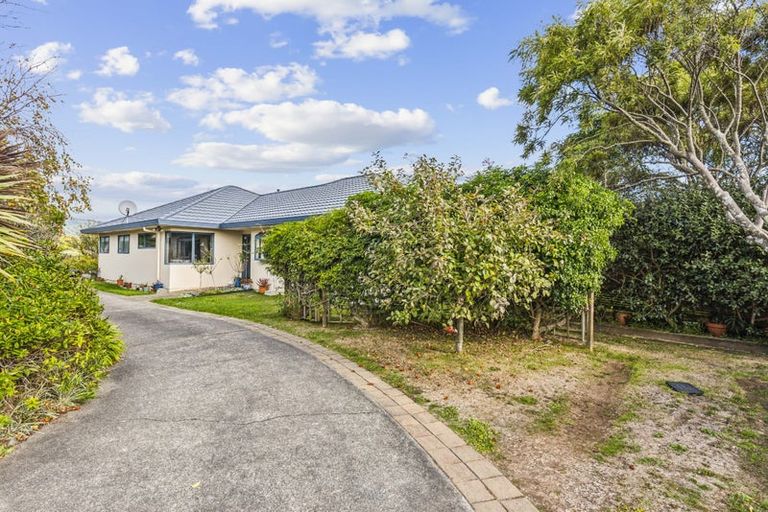 Photo of property in 8 Leigh Place, Paraparaumu Beach, Paraparaumu, 5032