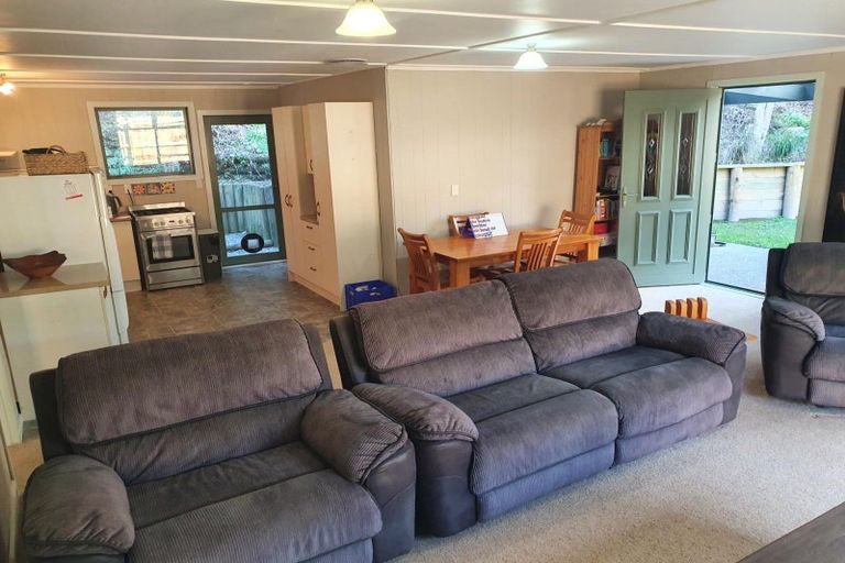 Photo of property in 45 Wairau Road, Picton, 7220