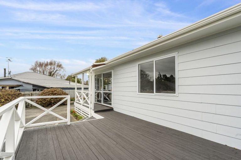 Photo of property in 49a Kings Drive, Levin, 5510