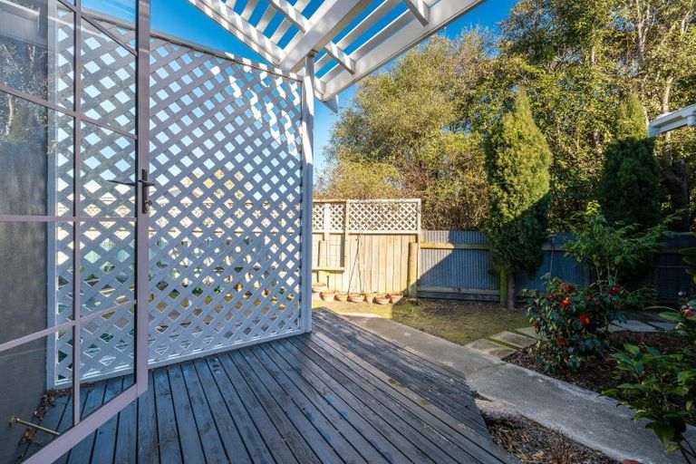Photo of property in 17 Churchill Place, Waimate, 7924