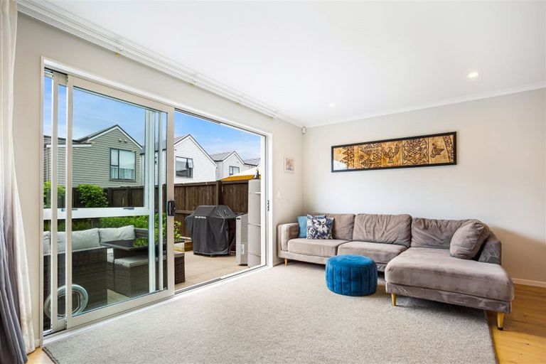 Photo of property in 18 Plover Road, Hobsonville, Auckland, 0616