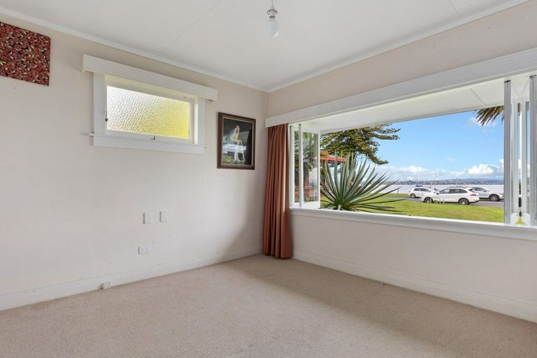 Photo of property in 18 The Mall, Mount Maunganui, 3116