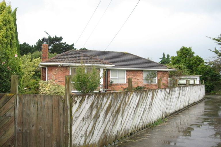 Photo of property in 2/7 Wyman Place, Pakuranga Heights, Auckland, 2010