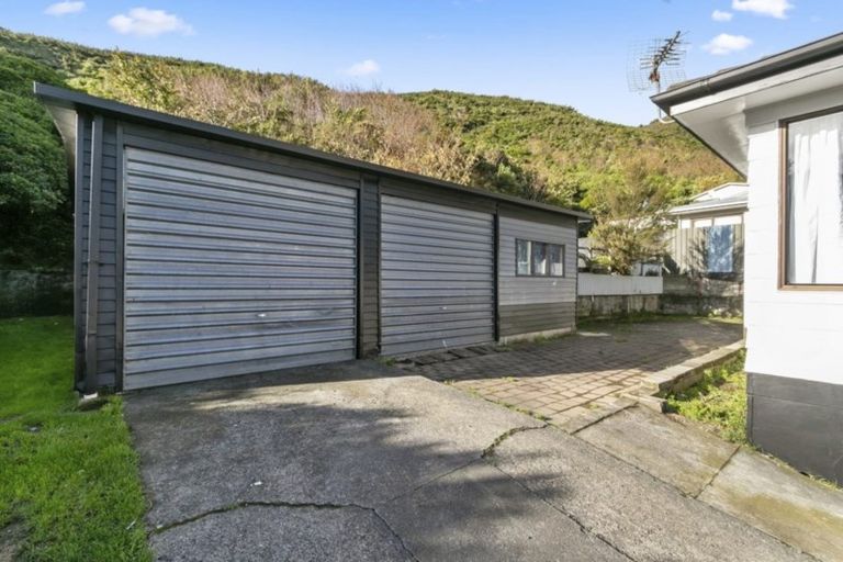 Photo of property in 55 Castlerea Street, Wainuiomata, Lower Hutt, 5014