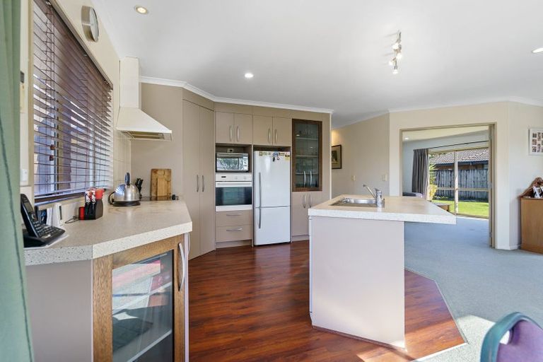 Photo of property in 24a Madison Street, Cambridge, 3434