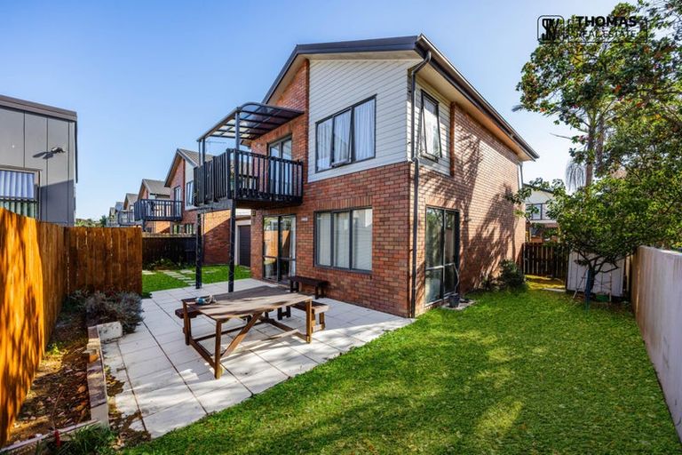 Photo of property in 14 Secoia Crescent, Mangere, Auckland, 2022