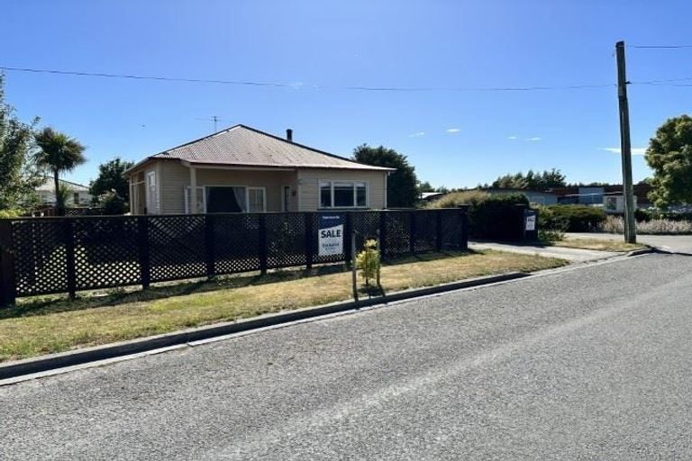 Photo of property in 18a Leeston And Lake Road, Leeston, 7632