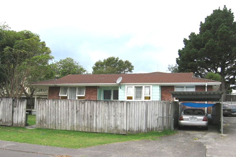 Photo of property in 21 Brougham Place, West Harbour, Auckland, 0618