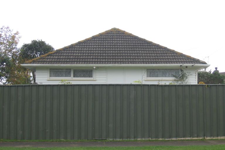 Photo of property in 39 Driver Crescent, Cannons Creek, Porirua, 5024