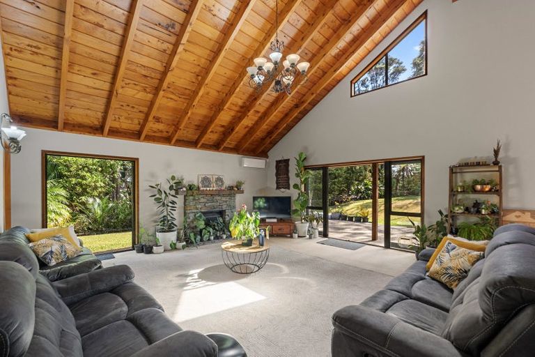 Photo of property in 58 Bethells Road, Waitakere, Auckland, 0782