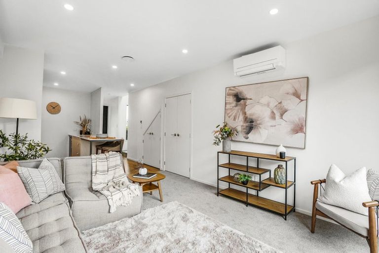 Photo of property in 11/10 Pascoe Avenue, Paremata, Porirua, 5026