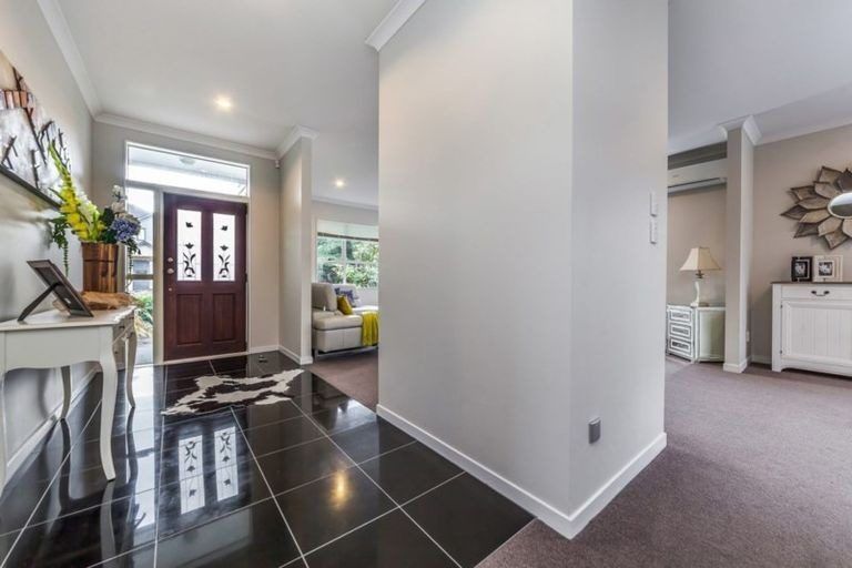 Photo of property in 41 Terrasini Drive, Flat Bush, Auckland, 2019
