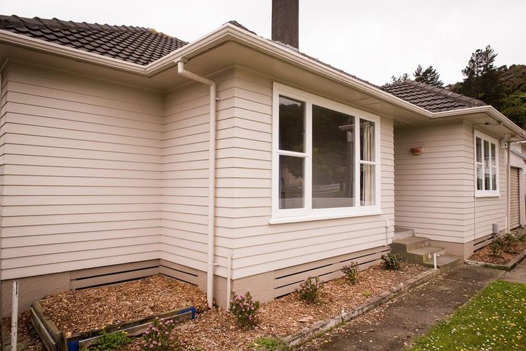 Photo of property in 42 Mckillop Street, Wainuiomata, Lower Hutt, 5014