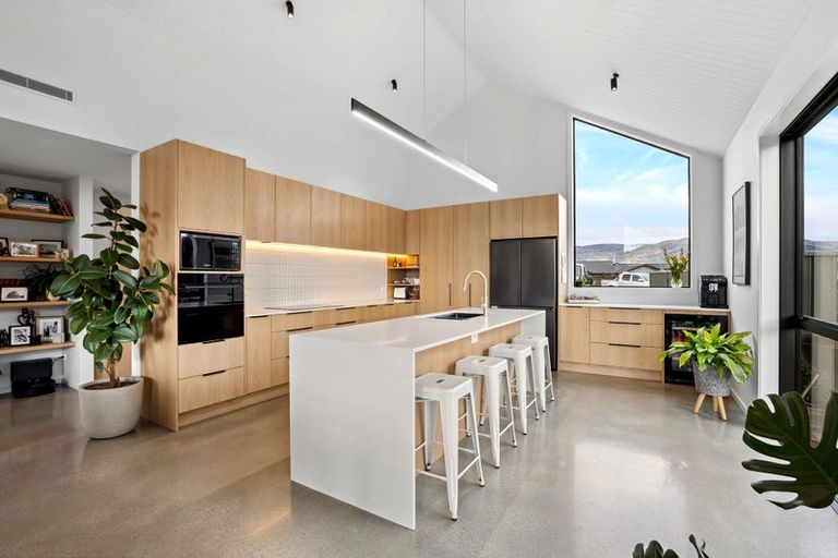 Photo of property in 5 Hosking Drive, Cromwell, 9310