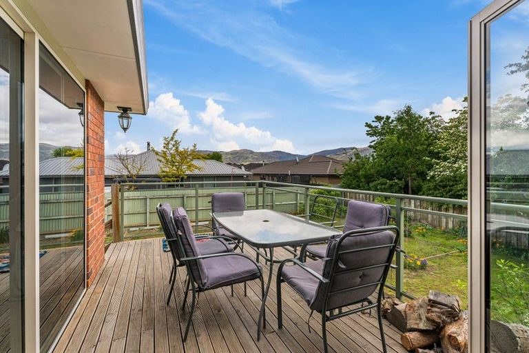 Photo of property in 16 Waenga Drive, Cromwell, 9310
