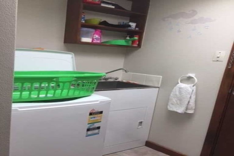 Photo of property in 32 Oak Grove, Ashburton, 7700