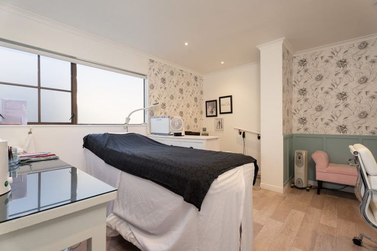 Photo of property in 9 Lakewood Avenue, Churton Park, Wellington, 6037