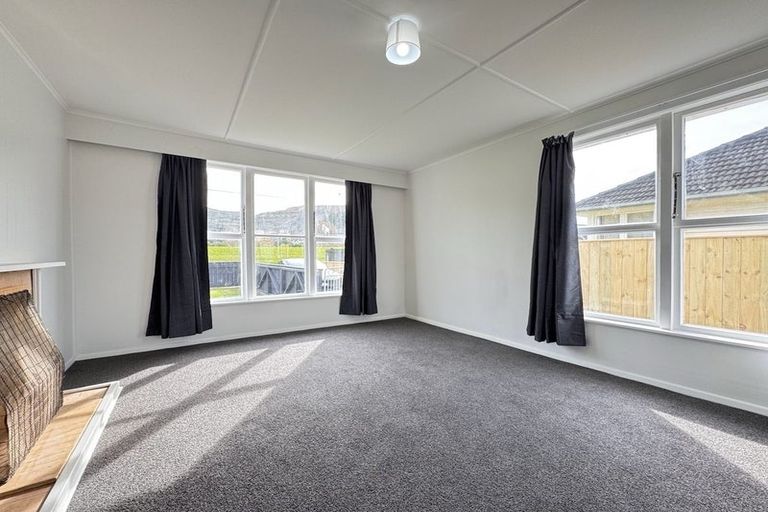 Photo of property in 1218 Taita Drive, Taita, Lower Hutt, 5011
