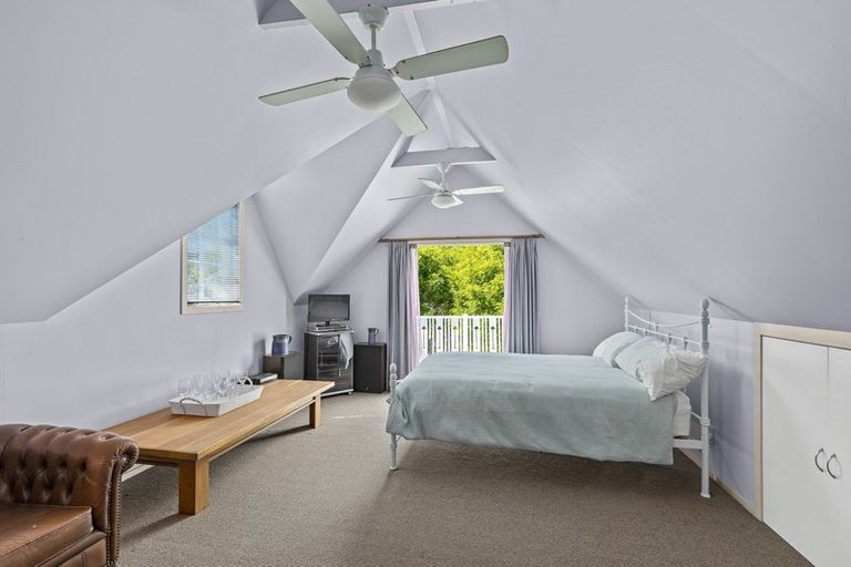 Photo of property in 52 Omaha Flats Road, Tawharanui Peninsula, Warkworth, 0986