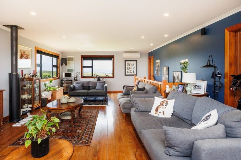 Photo of property in 407 Mount Curl Road, Hunterville, 4784