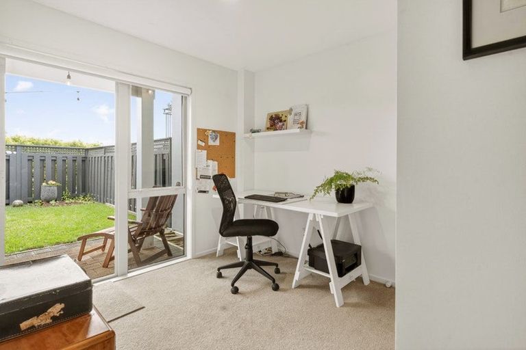 Photo of property in 19 Brodie Place, Bethlehem, Tauranga, 3110