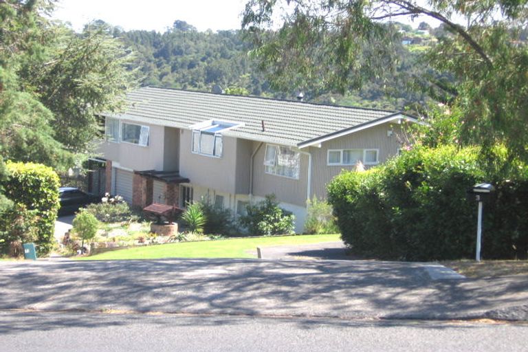 Photo of property in 3 Pemberton Avenue, Bayview, Auckland, 0629