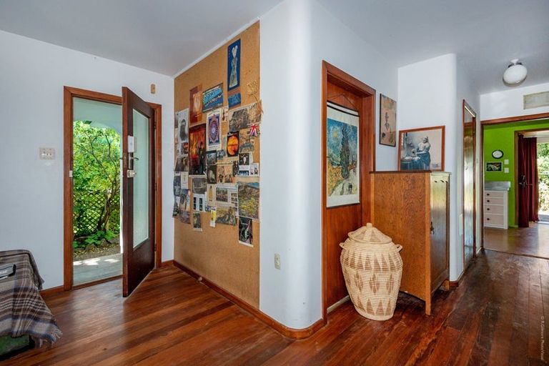 Photo of property in 37 Aynsley Terrace, Hillsborough, Christchurch, 8022