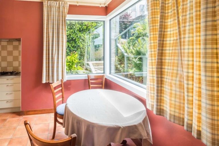 Photo of property in 5 Queen Street, Brighton, Dunedin, 9035