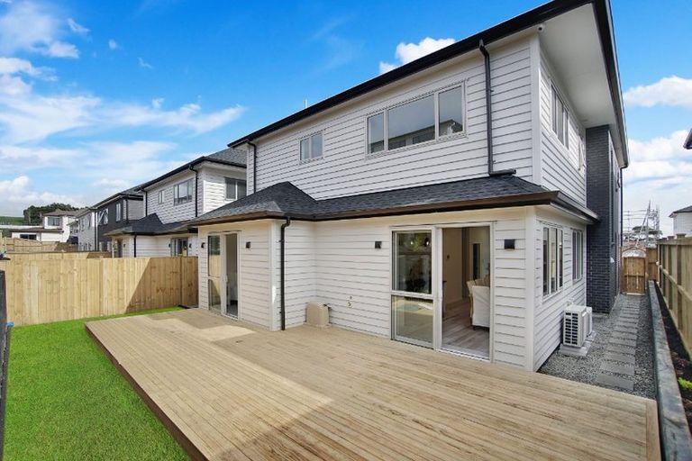 Photo of property in 30 Paripari Street, Flat Bush, Auckland, 2019