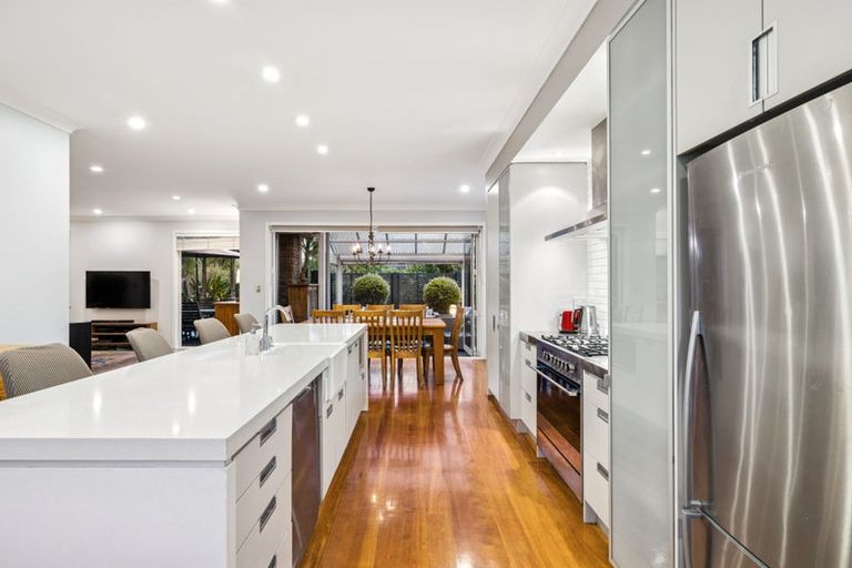 Photo of property in 50 Valley Road, Pukekohe, 2120