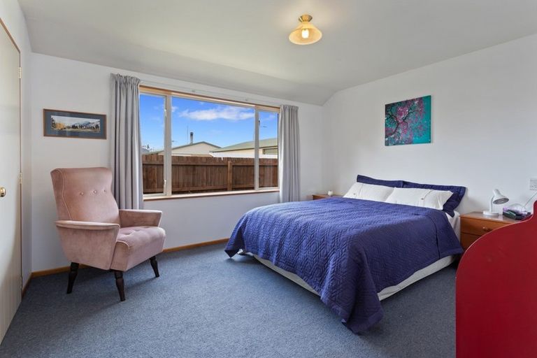 Photo of property in 70 Church Street, Oxford, 7430