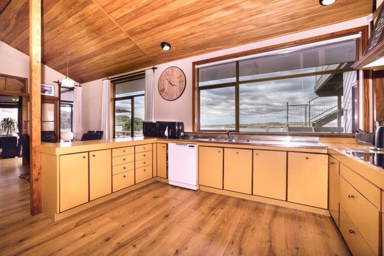 Photo of property in 12 Alamar Crescent, Mangawhai Heads, Mangawhai, 0505