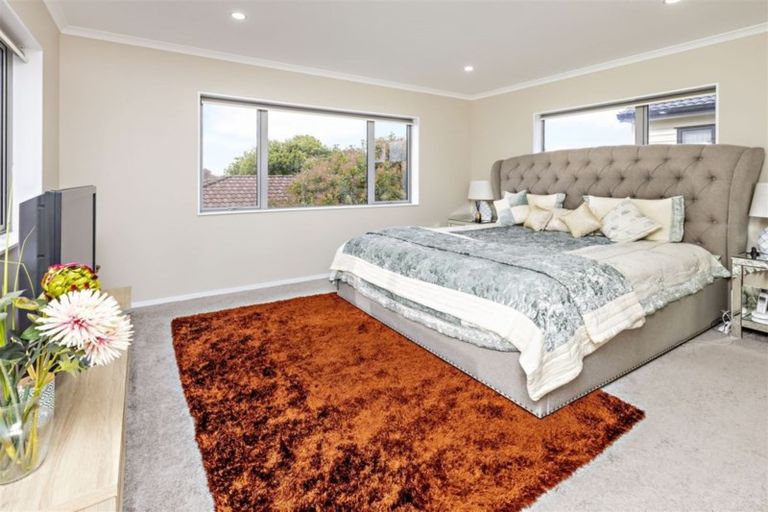 Photo of property in 45b Russell Road, Manurewa, Auckland, 2102