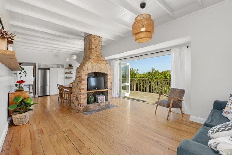 Photo of property in 18 Stewart Street, Raglan, 3225