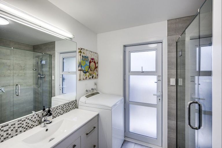 Photo of property in 10 Airini Road, Waimarama, 4294