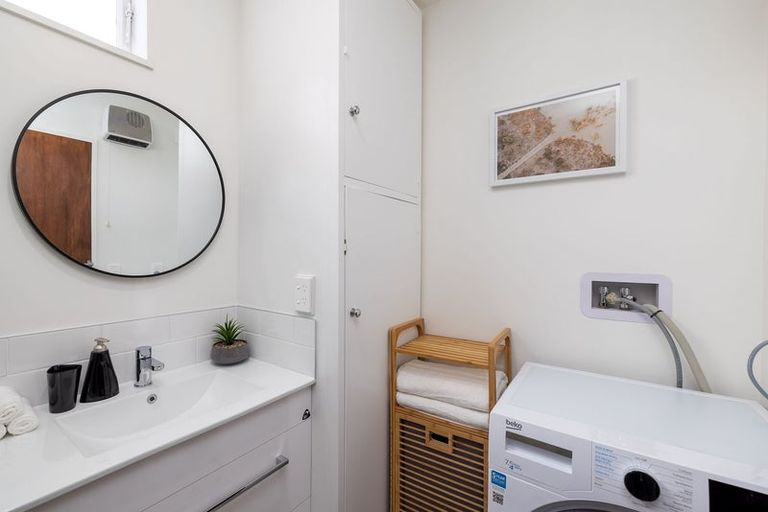 Photo of property in 4/53 Beachville Road, Redcliffs, Christchurch, 8081