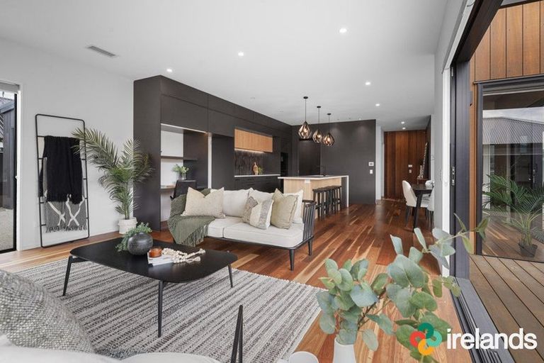 Photo of property in 4 Pegson Lane, Halswell, Christchurch, 8025