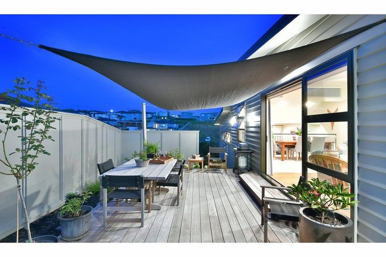 Photo of property in 26 Bayview Park Lane, Orewa, 0931